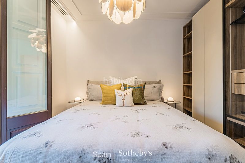 Foto 444a5d24-68b8-4692-81a1-9829cfad7051. Apartamento  precioso con zonas comunes en edificio histórico en Barcelona