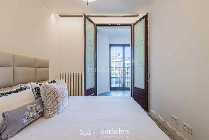 Foto 870eef6c-3928-4e64-a068-cbe7fd101b94. Apartamento  precioso con zonas comunes en edificio histórico en Barcelona