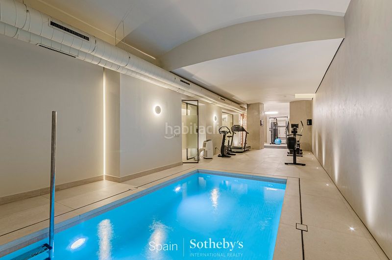 Foto a951b023-fd63-466a-8d0d-f8f257f49630. Apartamento  precioso con zonas comunes en edificio histórico en Barcelona