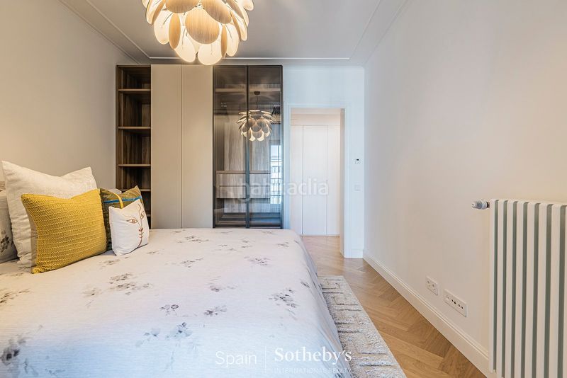 Foto c66043ab-64cc-43a6-93c7-39b89f50aa13. Apartamento  precioso con zonas comunes en edificio histórico en Barcelona