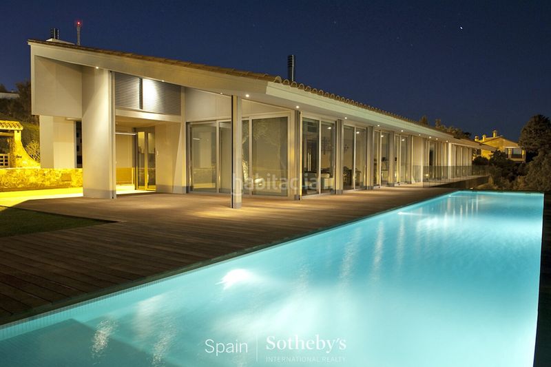 Foto 0527b34a-4afe-437d-9d9f-1fecf569cff6. Casa amb calefacció aparcament piscina a Urbanitzacions Platja d´Aro