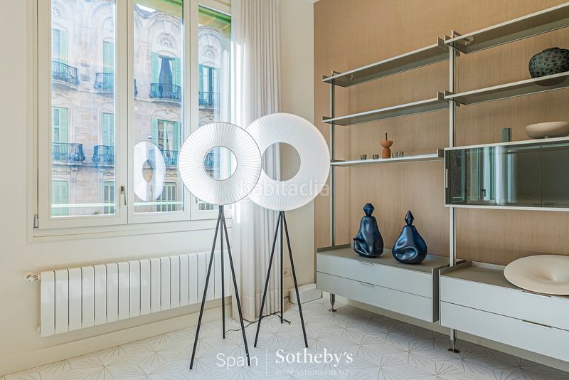 Foto 1fa2bda1-dfab-4aa2-bf09-26f35b683950. Apartament amb calefacció piscina a Dreta de l´Eixample Barcelona