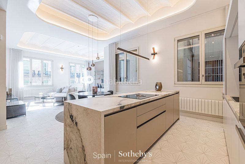 Foto 5fb20d0f-4121-4266-83a8-ed62929353cc. Apartament amb calefacció piscina a Dreta de l´Eixample Barcelona