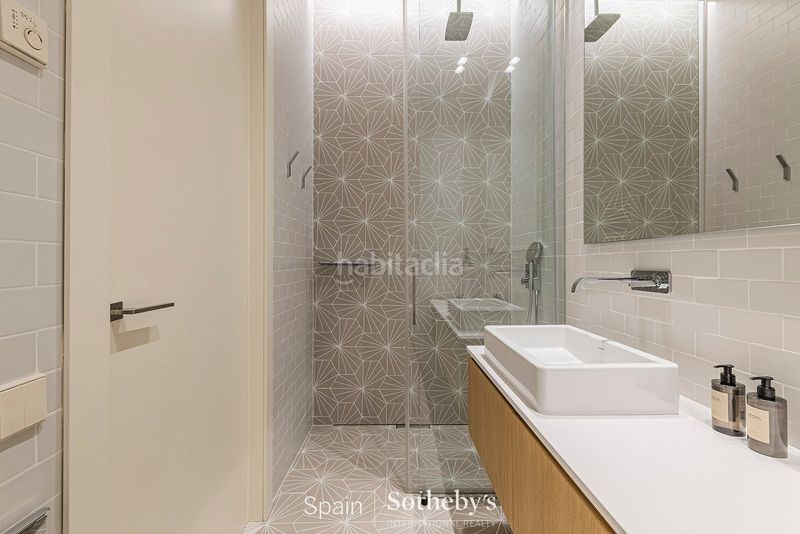 Foto 9a427c5d-ec87-4acf-aa75-41f234a962ba. Apartament amb calefacció piscina a Dreta de l´Eixample Barcelona