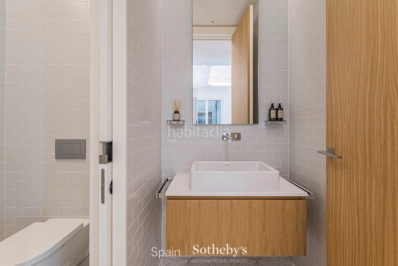 Foto de8e4da1-3949-476d-a4fa-e39e4201ed6c. Apartament amb calefacció piscina a Dreta de l´Eixample Barcelona