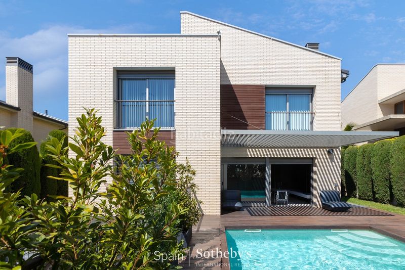 Foto ecdc3b5d-1b78-4420-a029-d4f8de556055. Casa amb calefacció aparcament piscina a Vilassar de Dalt