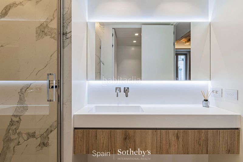 Foto 515c5e71-b623-4d44-9c1c-57cc82138c9d. Apartament amb calefacció a Dreta de l´Eixample Barcelona