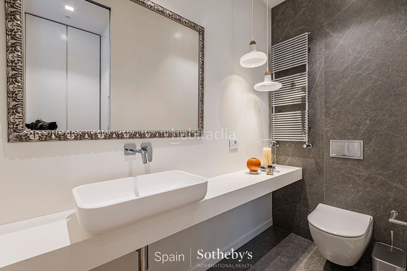 Foto dfde75db-49a0-4bd8-adf2-84eaed5aea73. Apartament amb calefacció a Dreta de l´Eixample Barcelona