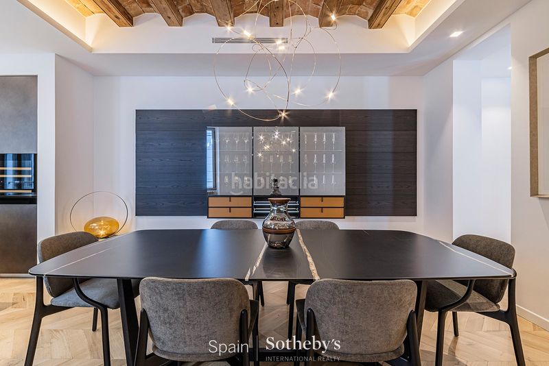 Foto fb34265e-56d0-41eb-8580-a5c7aa8e5e34. Apartament amb calefacció a Dreta de l´Eixample Barcelona