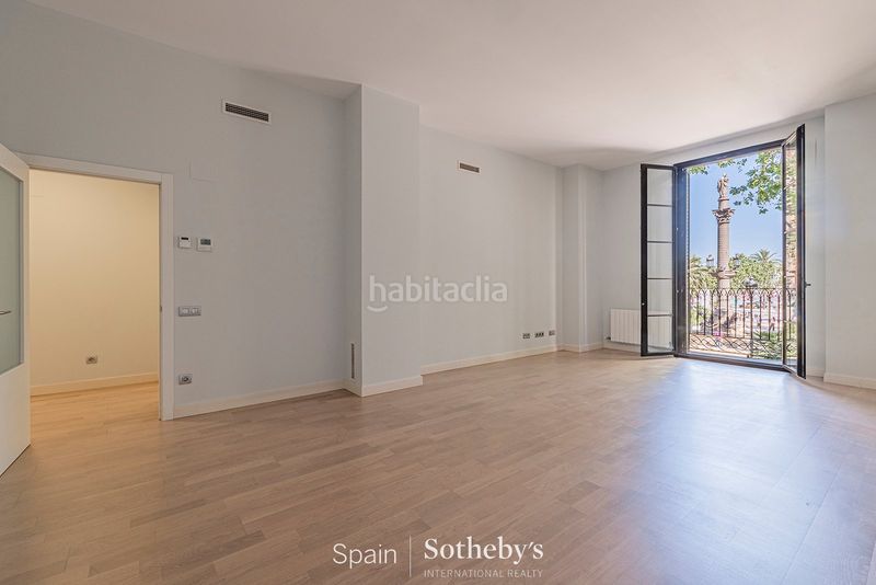 Foto 2c1bfc74-e697-481c-9837-320301eb4217. Apartament a plaça del duc de medinaceli 3 a Gòtic Barcelona