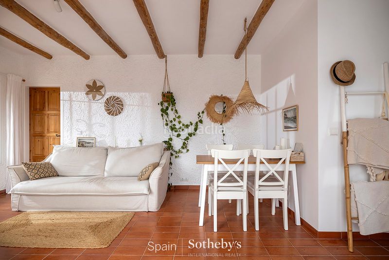 Foto 883ee341-8422-4089-9425-02e4dc5a90da. Casa amb aparcament a Vall-llobrega