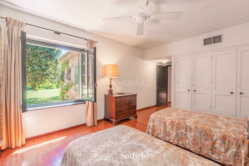 Foto b4d9717d-b514-442b-9581-900c7ec856bf. Casa amb aparcament a Mont-ras