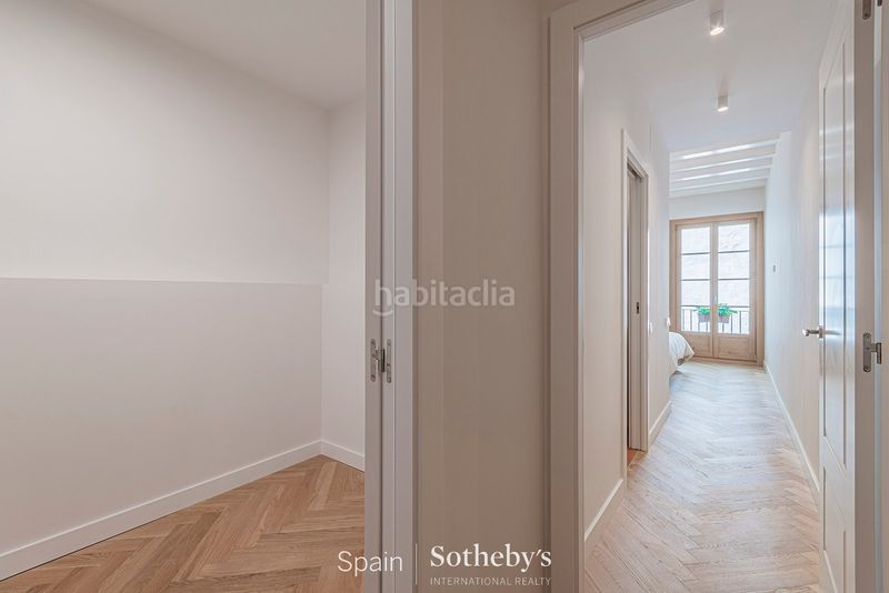 Foto 30e7ee43-05d4-4ab9-9367-436d0633f974. Apartament a Gòtic Barcelona