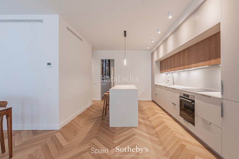 Foto b180d017-f391-4c13-b715-4c5425cc0711. Apartament a Gòtic Barcelona