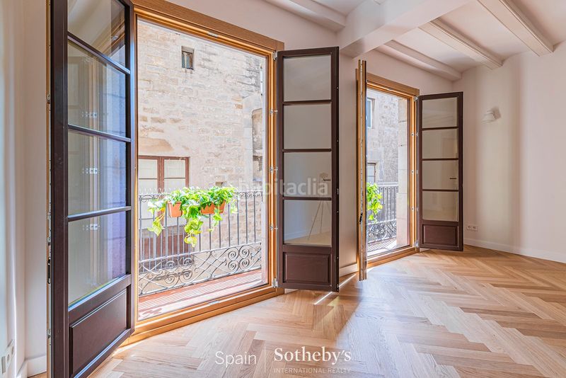 Foto eb62029a-b9d8-4d23-b97a-f1c85ea4f5ea. Apartament a Gòtic Barcelona