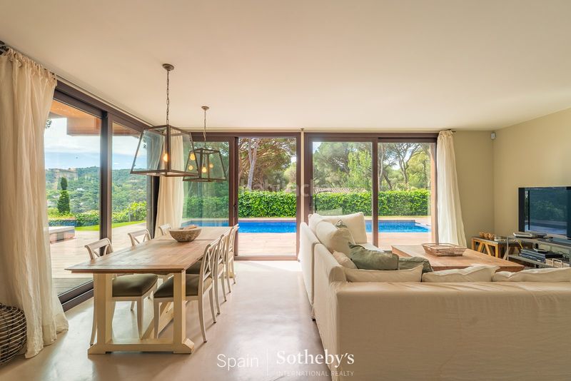 Foto ea766d87-555e-47e8-9519-4f61275653a2. Casa amb aparcament piscina a Sa Riera-Sa Fontansa Begur