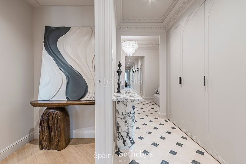 Foto d1cda2f0-944c-438e-90c5-d3242eaf61f3. Apartament a Dreta de l´Eixample Barcelona