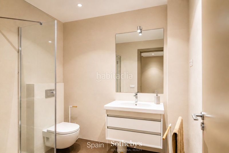 Foto 58c48661-d859-4f36-b826-33d1f006b050. Casa amb calefacció aparcament piscina a Levantina - Montgavina - Quintmar Sitges