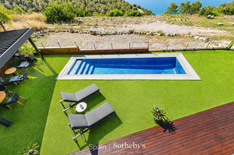 Foto 9afa8f47-14ad-4140-90b9-de283bfe8ce7. Casa amb calefacció aparcament piscina a Levantina - Montgavina - Quintmar Sitges