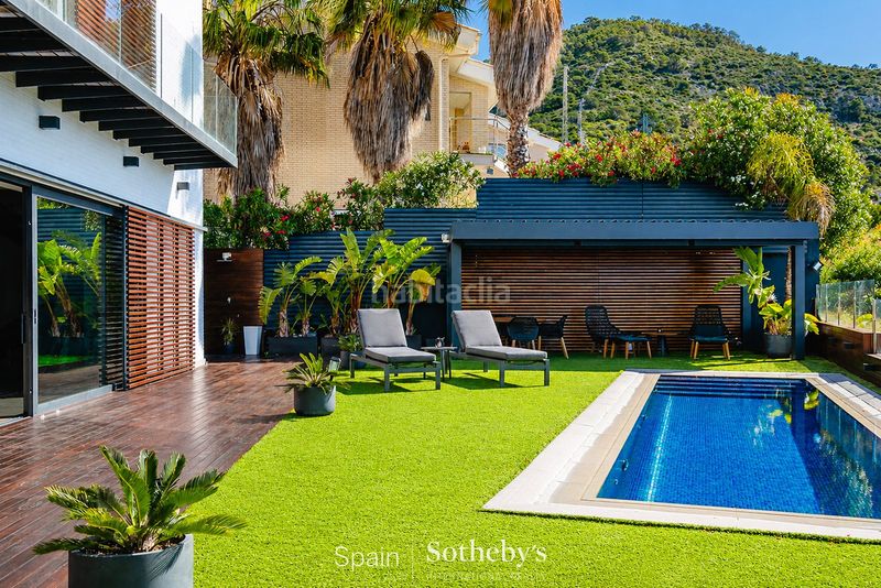 Foto abcb7d7b-508b-4ab9-a91c-f6c339611dad. Casa amb calefacció aparcament piscina a Levantina - Montgavina - Quintmar Sitges