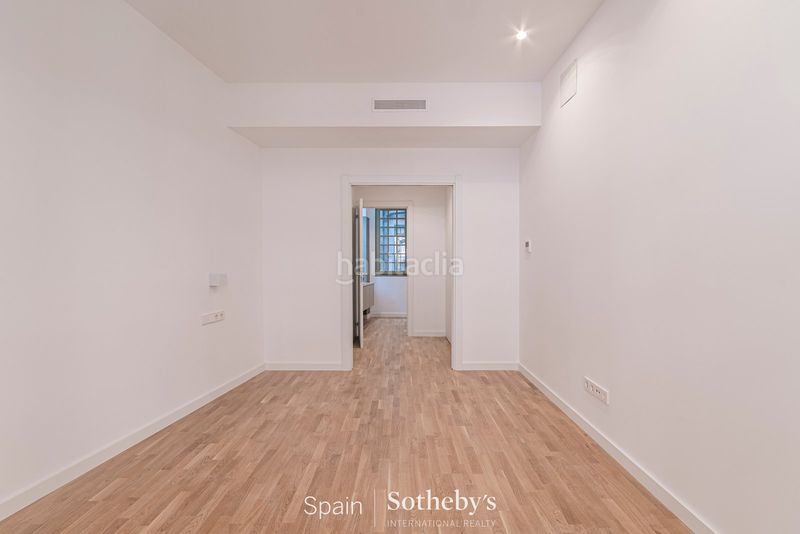 Foto 0199a038-6a7d-45be-891e-4bdc46fbc9d4. Apartament amb calefacció a Gòtic Barcelona