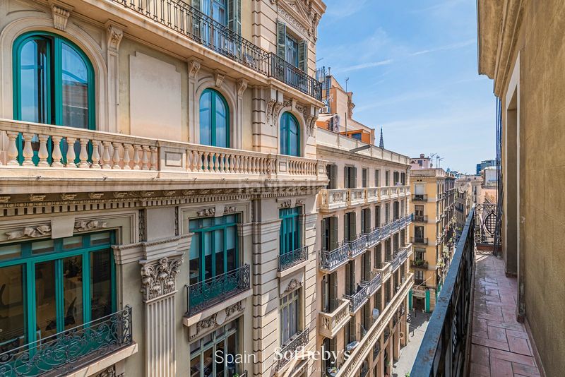 Foto cbb1d274-b0aa-4ccc-88ba-6d0437a1729d. Apartament amb calefacció a Gòtic Barcelona