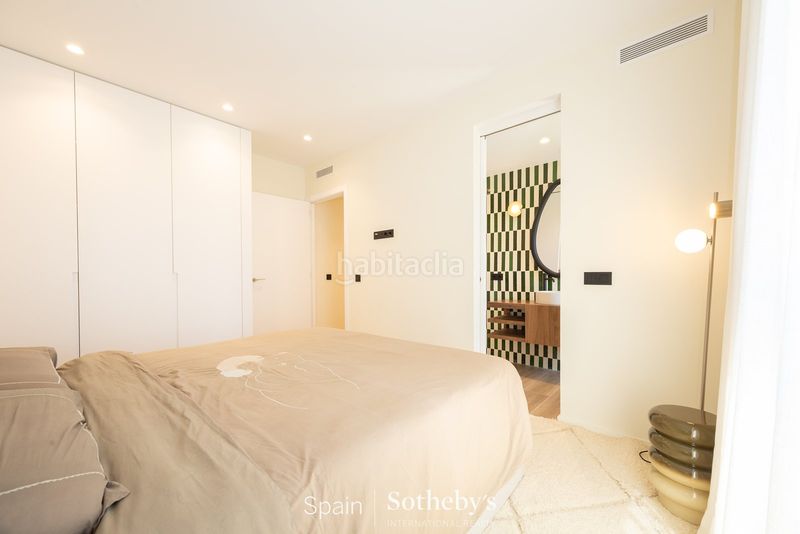 Foto f97d90e6-c6a0-47b5-a4fb-614165566288. Casa amb piscina a Francolí - Freser - Noguera Empuriabrava