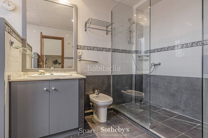 Foto 09cdb876-ee85-49e0-81d8-f14e41a09418. Apartament amb calefacció a St. Pere - Sta. Caterina - El Born Barcelona