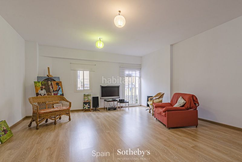 Foto 61f699c5-2090-4a0e-9a47-c5131bc06f30. Apartament amb calefacció a St. Pere - Sta. Caterina - El Born Barcelona