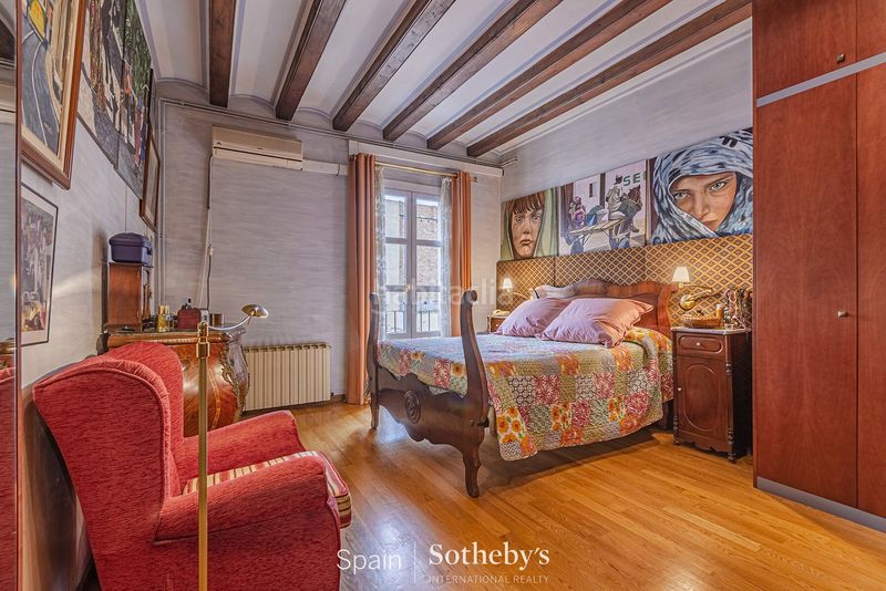 Foto cffae6b6-0ea4-4c9c-a944-212fe5d2d6f8. Apartament amb calefacció a St. Pere - Sta. Caterina - El Born Barcelona