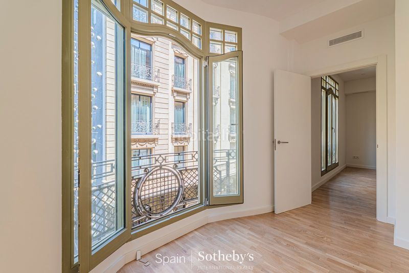 Foto e76f10c8-7e0f-4ed8-8c01-cf34e0f5c52d. Apartament amb calefacció a Gòtic Barcelona