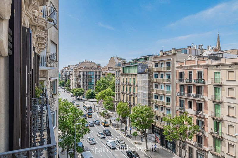 Foto 37e3b87d-30ca-4d9e-a394-6a22d30d848c. Àtic amb calefacció a Dreta de l´Eixample Barcelona