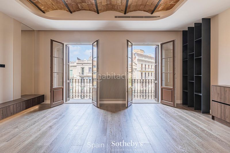 Foto ece62d67-fb76-4351-968f-6d5472121bdf. Àtic amb calefacció a Dreta de l´Eixample Barcelona