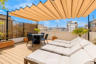 Àtic a Carrer del Consell de Cent