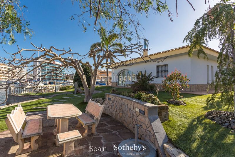 Foto 18e4c3cb-bd39-4a4d-b023-80d69cc056aa. Casa amb aparcament piscina a Santa Margarida Roses