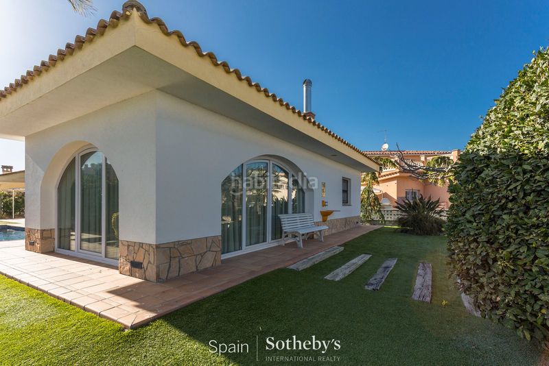 Foto 4aa3088a-baa7-4b22-bbc0-3d074889354a. Casa amb aparcament piscina a Santa Margarida Roses