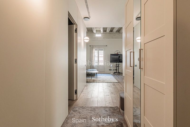 Foto 18b1a79e-f60b-480b-96e2-5f8368536918. Apartament amb calefacció a St. Pere - Sta. Caterina - El Born Barcelona
