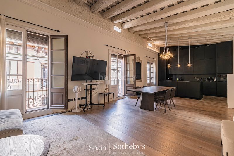 Foto 1908a9ac-1c2d-4be6-880d-db12b7e31b9e. Apartament amb calefacció a St. Pere - Sta. Caterina - El Born Barcelona