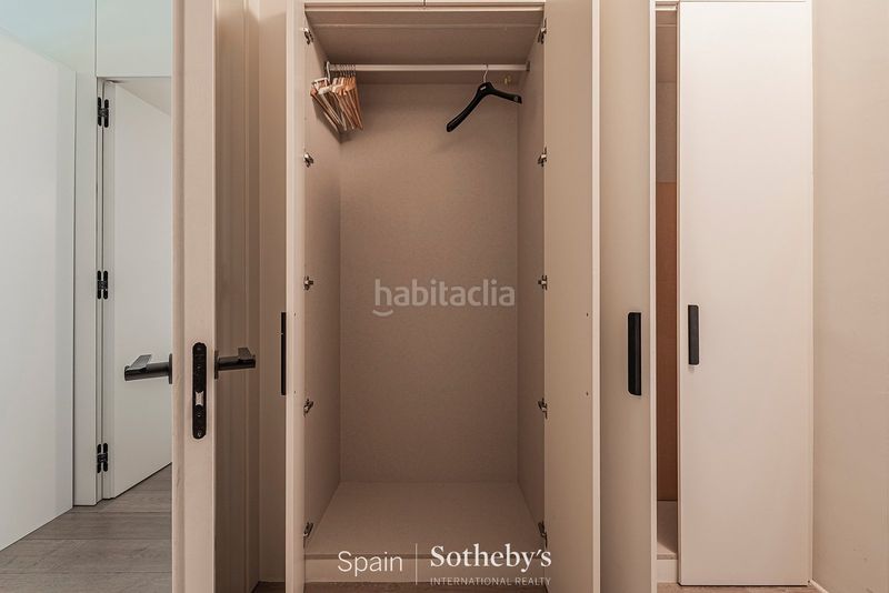 Foto 3bedf12b-f0a4-49ff-b5f9-211ad8107f25. Apartament amb calefacció a St. Pere - Sta. Caterina - El Born Barcelona