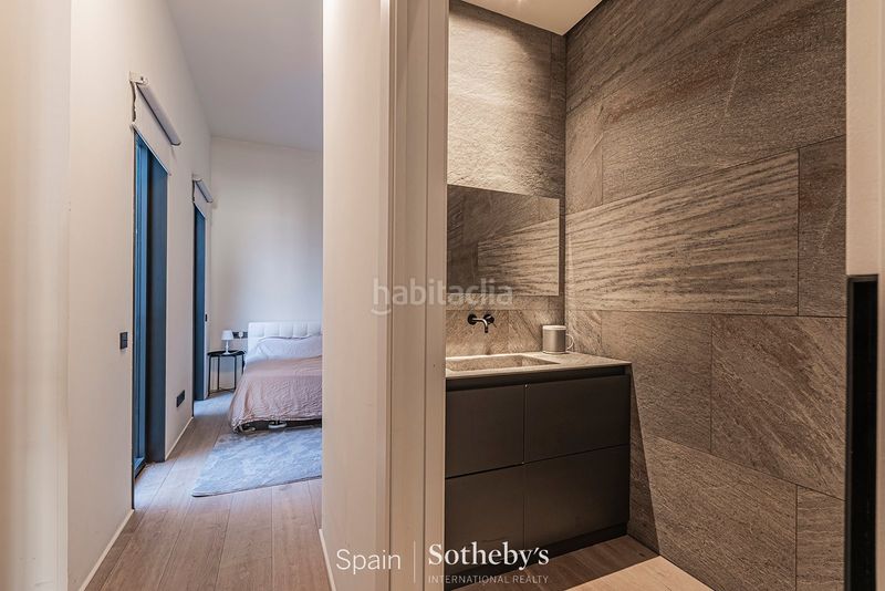 Foto 40d4cef8-16d6-48f0-8ef0-ab282f85ace1. Apartament amb calefacció a St. Pere - Sta. Caterina - El Born Barcelona
