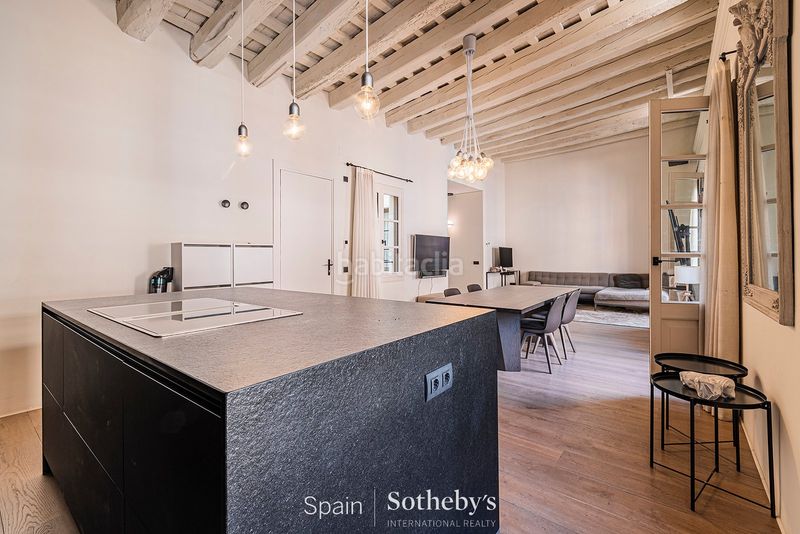 Foto 80c6435f-9d09-4560-8fa2-98c66534d80e. Apartament amb calefacció a St. Pere - Sta. Caterina - El Born Barcelona