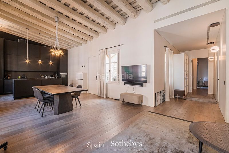 Foto c5acafaa-6ee2-4503-9b03-ee8af1dd3a5d. Apartament amb calefacció a St. Pere - Sta. Caterina - El Born Barcelona