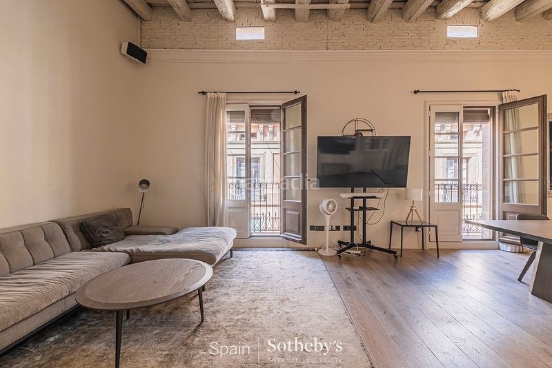 Foto ee7f12ab-4aac-41e5-a49f-c2941ce798bf. Apartament amb calefacció a St. Pere - Sta. Caterina - El Born Barcelona