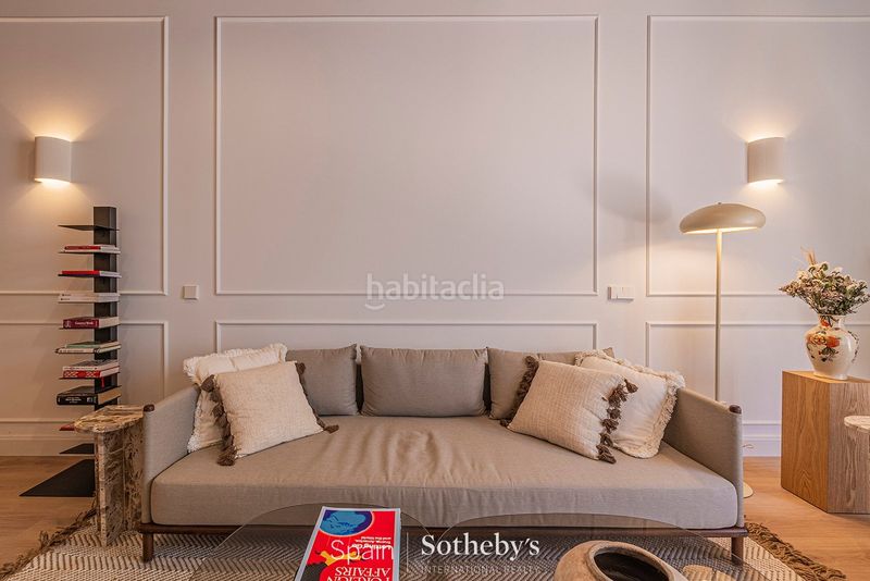Foto 11b79771-ee8d-4c07-92e7-6173aed613f8. Apartament amb calefacció a El Poble Sec - Parc de Montjuïc Barcelona