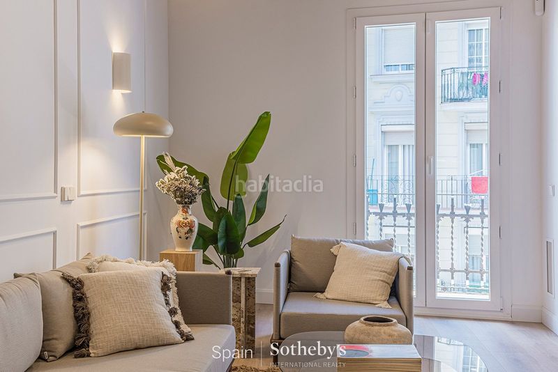 Foto 70a1fba9-6272-4d2e-9e65-8eec66060644. Apartament amb calefacció a El Poble Sec - Parc de Montjuïc Barcelona