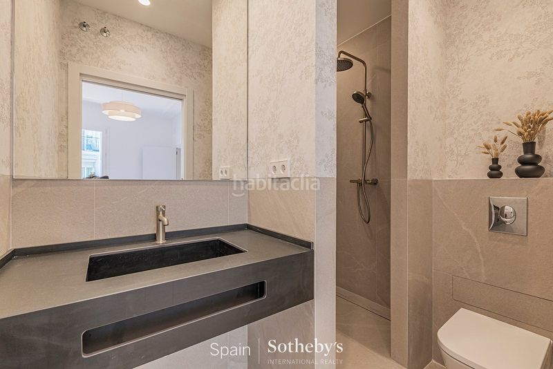 Foto f52653d0-4b51-4e00-ab5d-03770a4faf32. Apartament amb calefacció a El Poble Sec - Parc de Montjuïc Barcelona