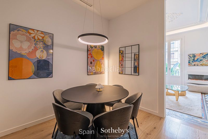 Foto cc32a4a0-ea4a-47a7-a9e6-9fc8b4830f6d. Apartament amb calefacció a Dreta de l´Eixample Barcelona