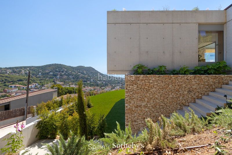 Foto e415b601-2c5f-420a-8c33-db125e604a8c. Haus mit heizung parking pool in Cabrils