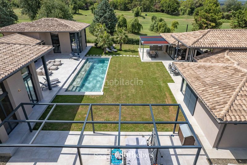 Foto 03a6e490-36fe-405f-8e99-66273cfd9bb0. Casa con parcheggio piscina in Navata