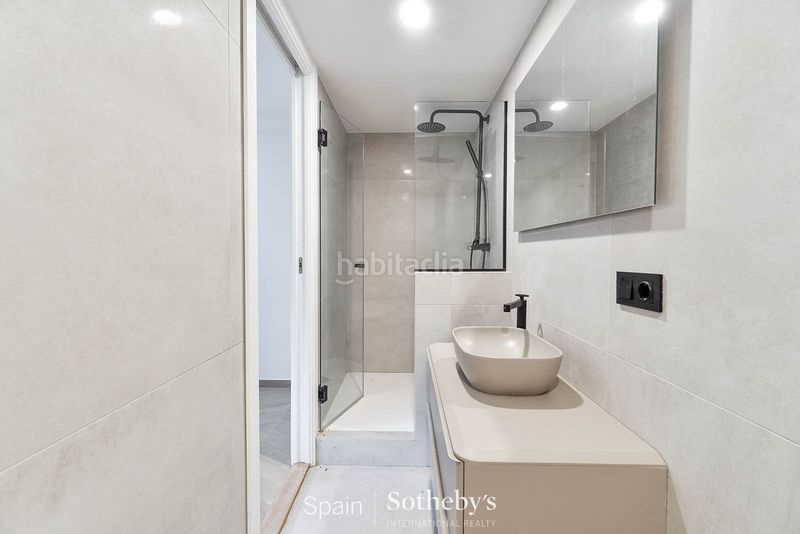 Foto 5766a8ec-518d-4270-bef5-be20c97cbcf8. Casa amb aparcament piscina a Navata